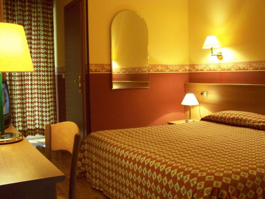 Hotel Natisone San Pietro al Natisone Екстер'єр фото